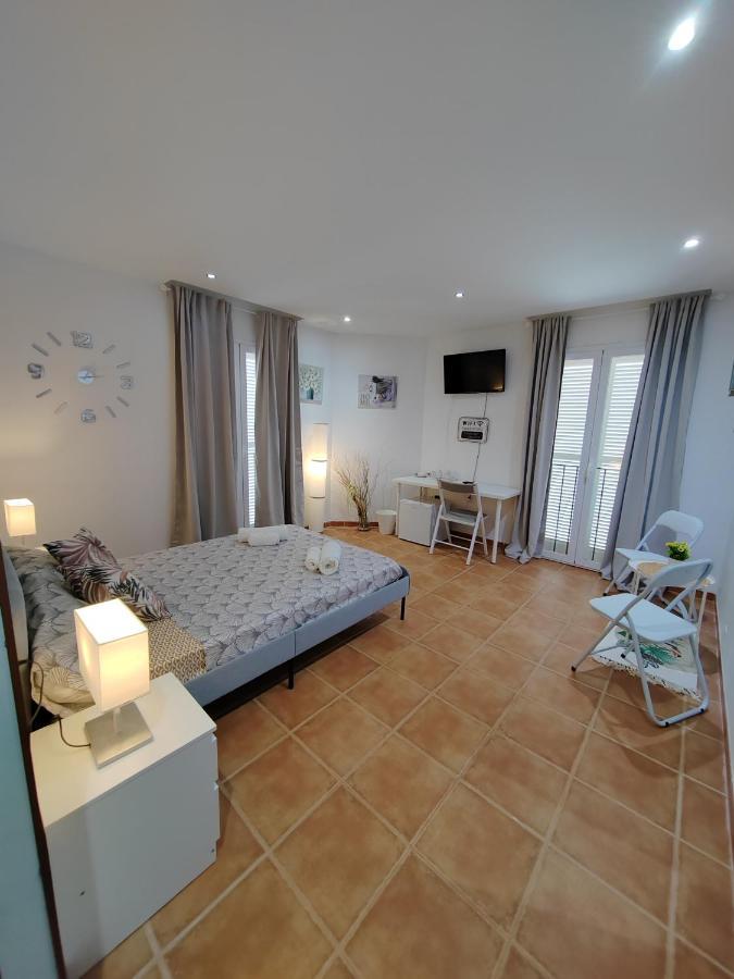 Ses Salines Private Rooms Mallorca מראה חיצוני תמונה